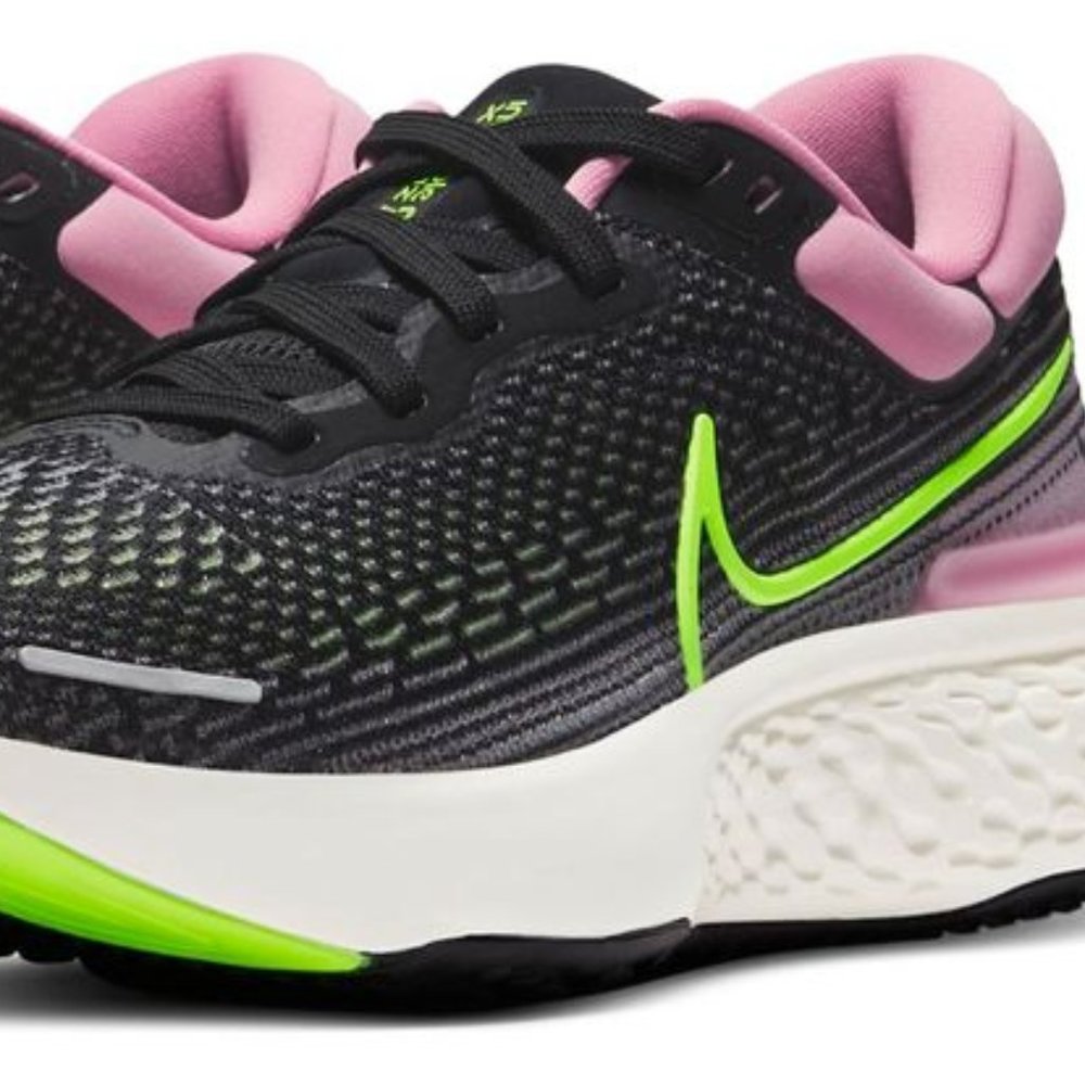 Women’s Nike ZoomX Invincible Run Flyknit Pink CT2229 002 Running Flyknit
